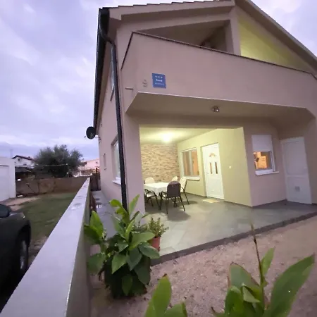 Appartement Presidenta Vir